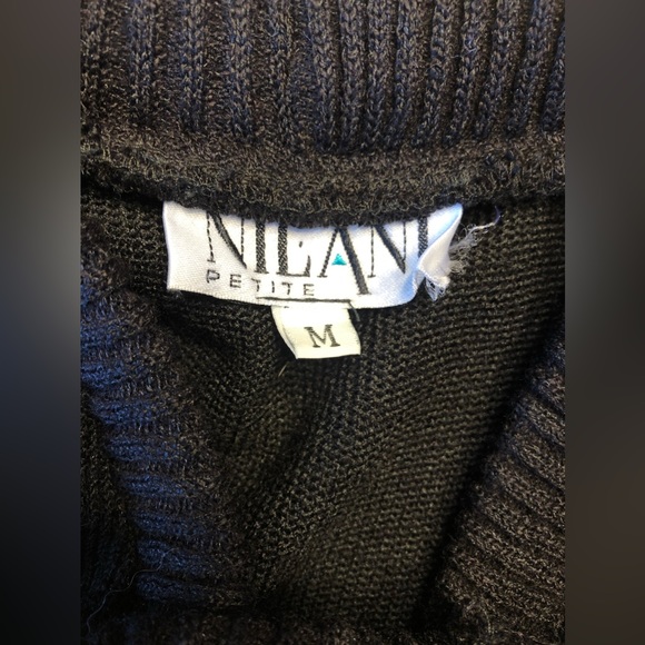 Black Vintage Cardigan with Button and Lace Details - Picture 5 of 5